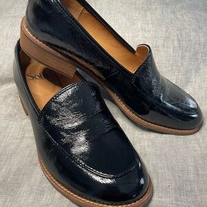 Sofft Napoli Black Patent Leather Loafers size 9M